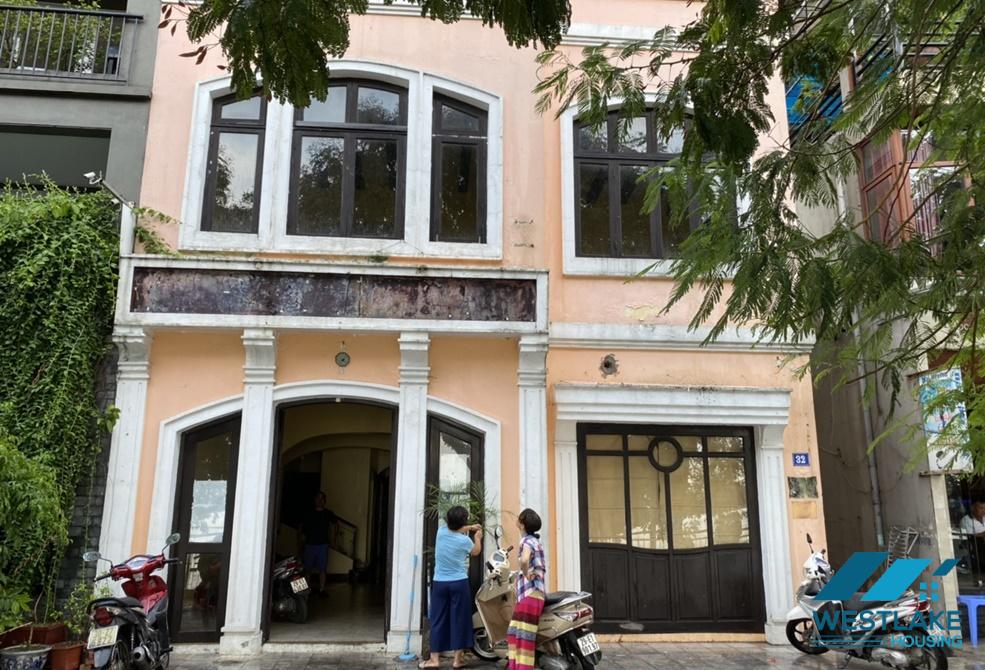 A nice house for rent for restaurants, cafes in Tay ho, Hanoi
