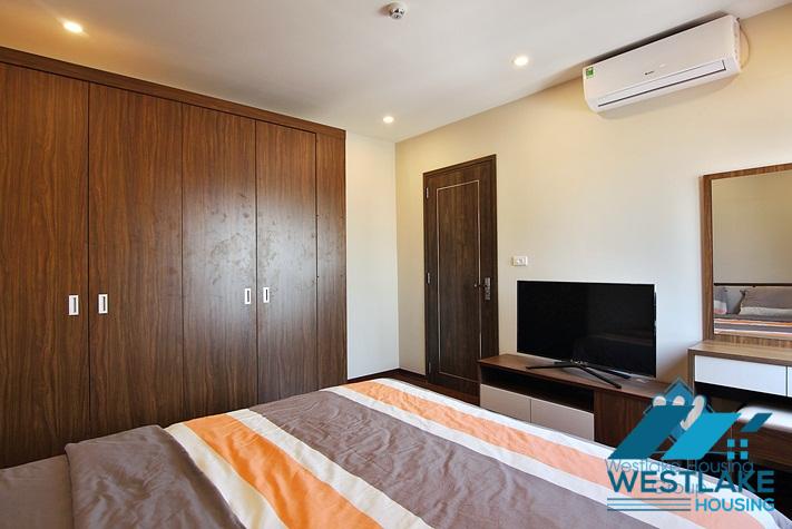 A beautiful 2 bedroom apartment with lake view for rent in Nhat Chieu, Tay Ho, Ha Noi