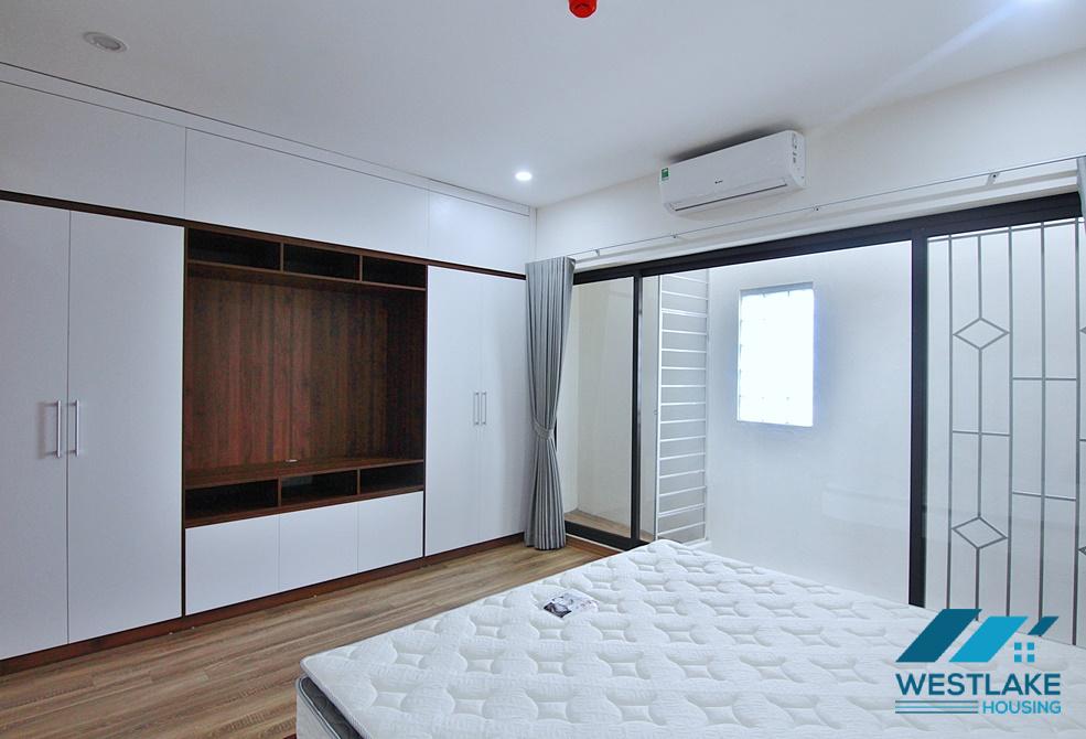 Căn Hộ Môt Phòng Ngủ Hoàn Toàn Mới Với Ban Công Rộng, View Hồ Cho Thuê Tại  Phố Nhật Chiêu Tây Hồ, Hà Nội