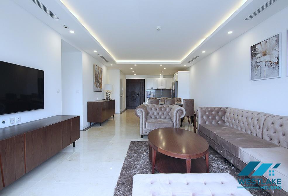 Cho thuê căn hộ 3 phòng ngủ nội thất đẹp tại tòa nhà D' Le Roi Soleil, Xuân Diệu, Tây Hồ