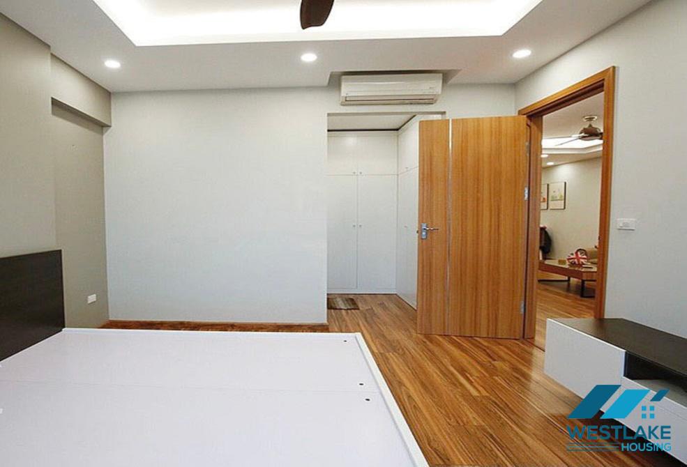 High floor three bedroom apartment for rent in Ciputra, Tay Ho, Ha Noi