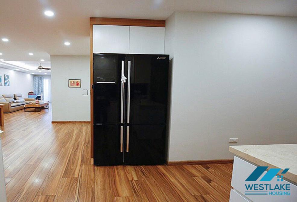 High floor three bedroom apartment for rent in Ciputra, Tay Ho, Ha Noi