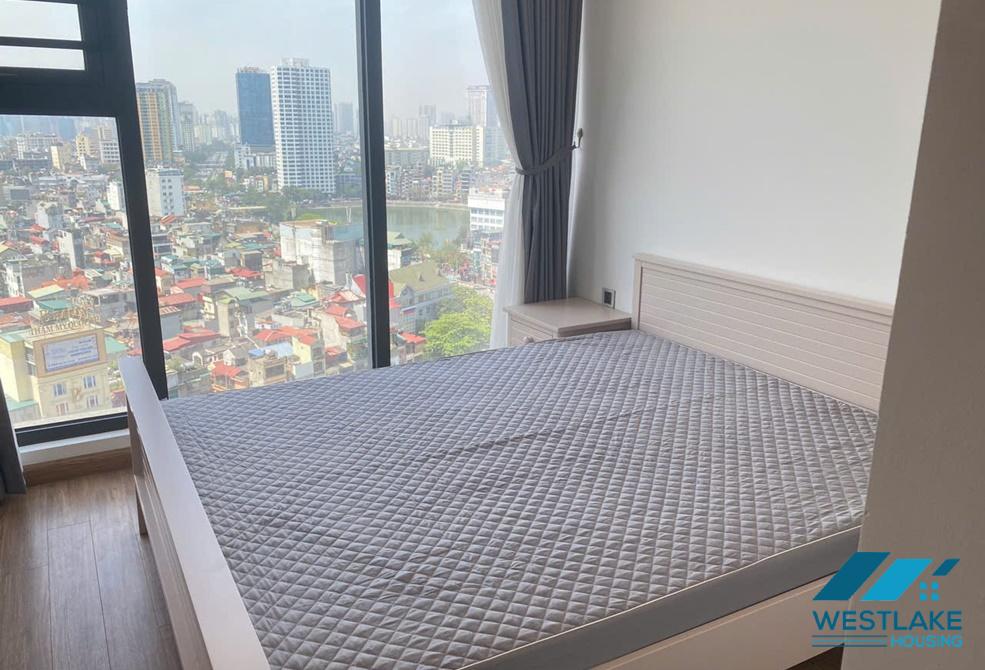 A bright and modern 3 bedroom apartment for rent in Vinhome Metropolish, Ba Dinh, Ha Noi
