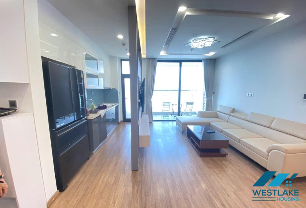 A bright and modern 3 bedroom apartment for rent in Vinhome Metropolish, Ba Dinh, Ha Noi