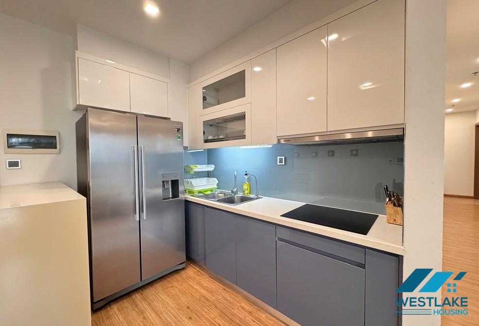 A nice and bright 3 bedroom apartment for rent in Vinhome Metropolish, Ba Dinh, Ha Noi