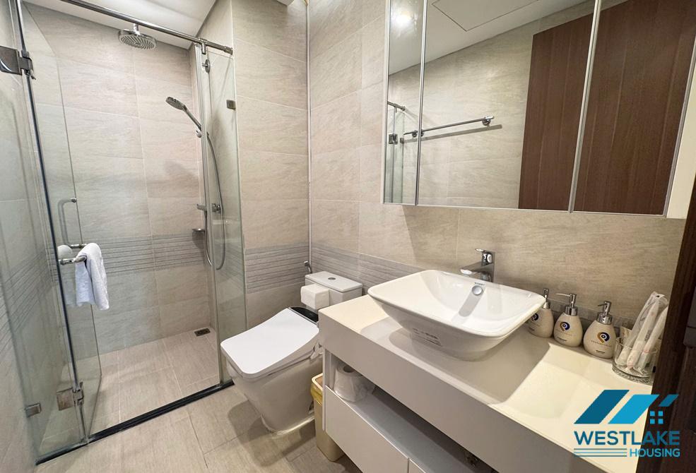 A nice and bright 3 bedroom apartment for rent in Vinhome Metropolish, Ba Dinh, Ha Noi