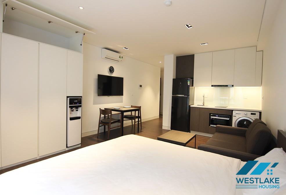 Modern studio apartment for rent in To Ngoc Van area, Tay Ho, Ha Noi