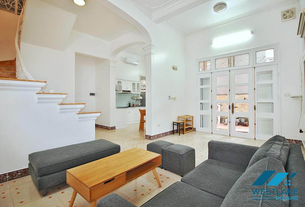 A private cozy house for rent in Tay Ho, Ha Noi