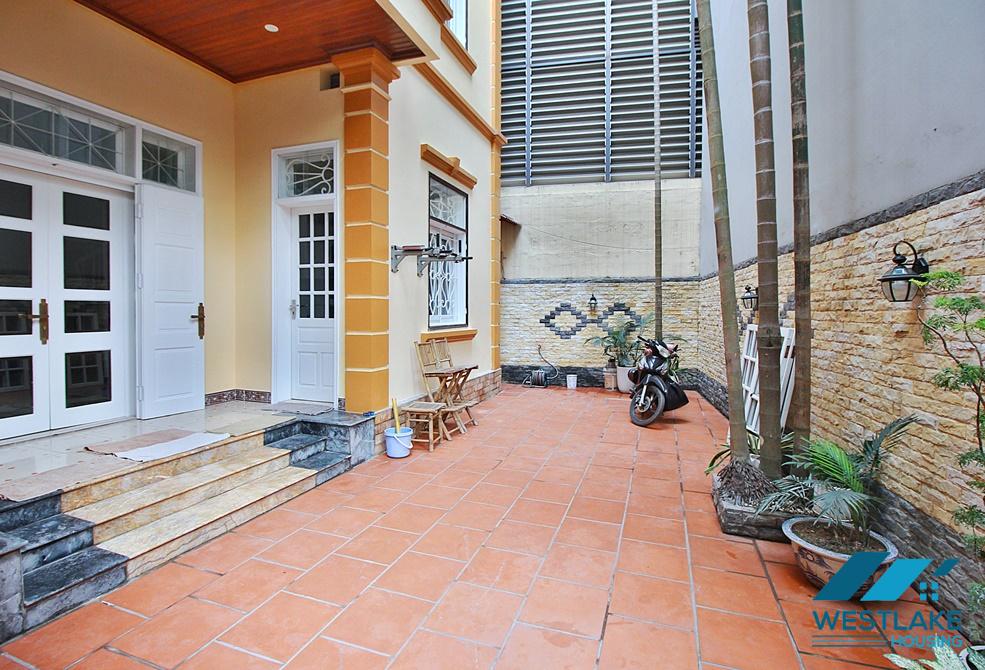 A private cozy house for rent in Tay Ho, Ha Noi