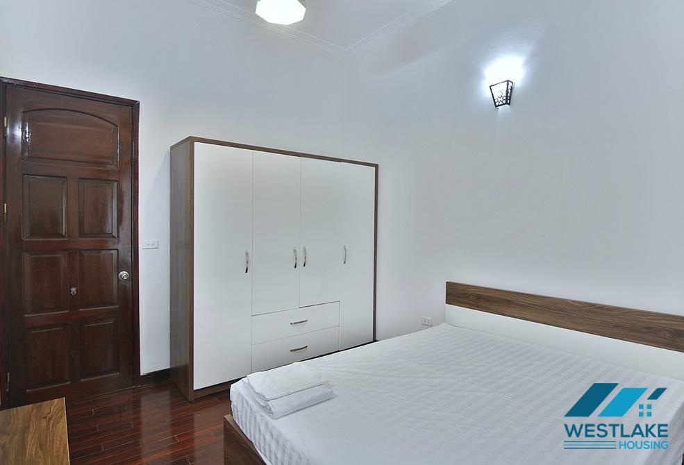 Cozy apartment for rent with 2 bedrooms in Tay Ho, Ha Noi