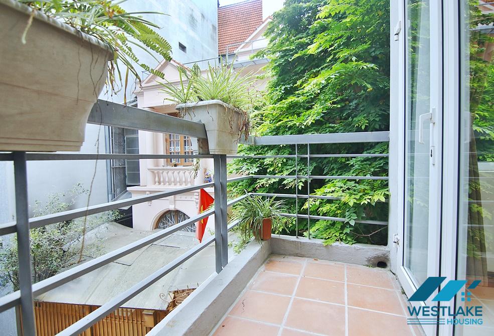 Cozy apartment for rent with 2 bedrooms in Tay Ho, Ha Noi