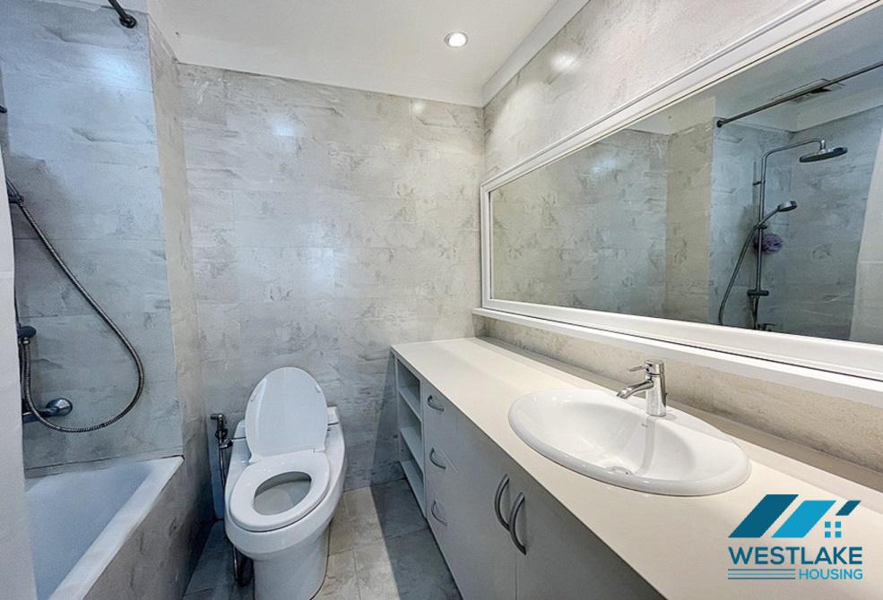 A spacious 3 bedrooms apartment for rent in P building, Ciputra, Tay Ho, Ha Noi