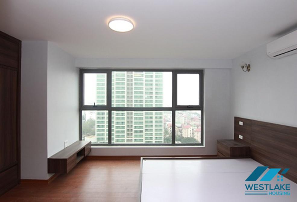 Cho thuê căn hộ 3 phòng ngủ tại D'Leroi Soleil Tây Hồ