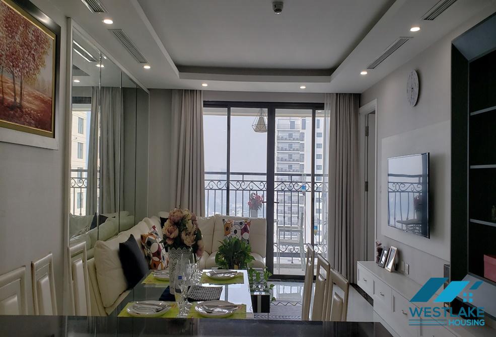 Cho thuê căn hộ 3 phòng ngủ đẹp tại tòa nhà D'leroi Soleil, Xuân Diệu, Tây Hồ.