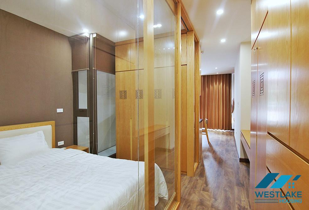 Căn Hộ Một Phòng Ngủ Mới Đẹp Cho Thuê Tại Đặng Thai Mai Tây Hồ, Hà Nội