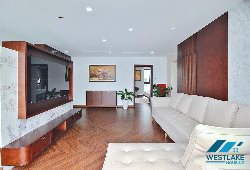 Amazing lake view duplex apartment for rent on Nhat Chieu Street, Tay Ho, Ha Noi