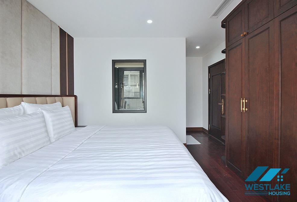 Amazing lake view duplex apartment for rent on Nhat Chieu Street, Tay Ho, Ha Noi