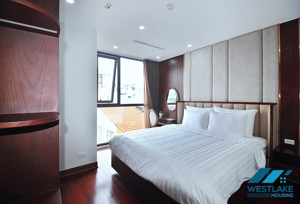 Amazing lake view duplex apartment for rent on Nhat Chieu Street, Tay Ho, Ha Noi