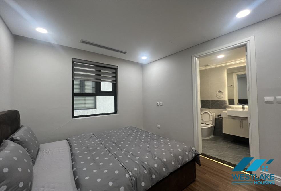 Cho thuê căn hộ 3 phòng ngủ, full nội thất tại Tân Hoàng Minh – 59 Xuân Diệu, Tây Hồ