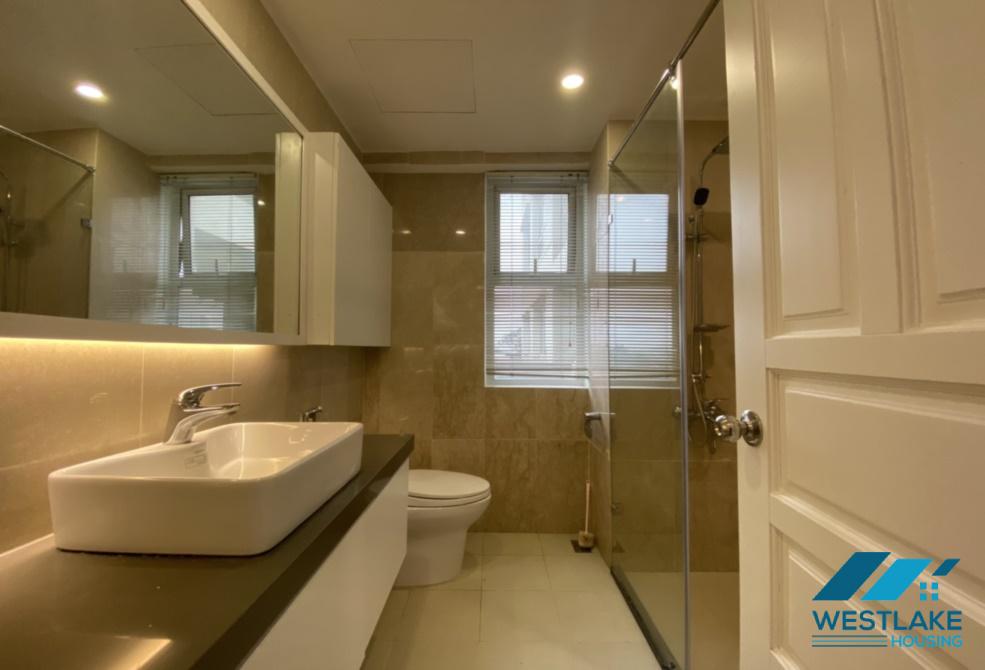 A three-bedroom apartment in the complex Ciputra, Tay Ho, Ha Noi