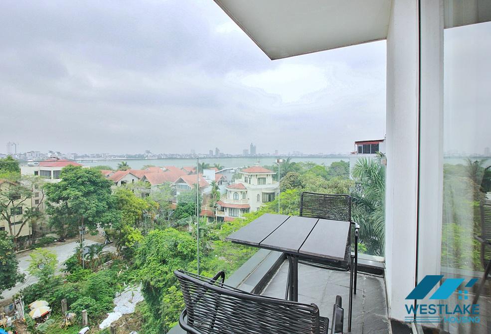 Căn Hộ 4 Phòng Ngủ Rộng, Thoáng Sáng Ở Vị trí Đẹp Cho Thuê Tại Khu Vực Tây Hồ, Hà Nội