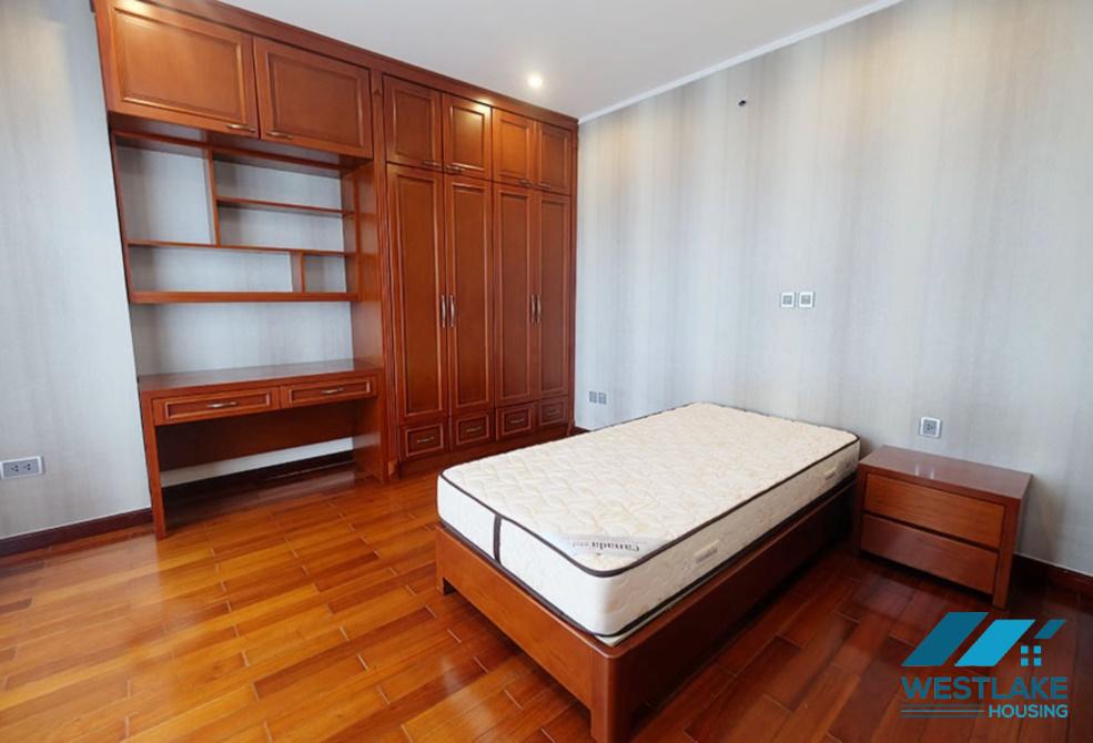 Cho thuê căn hộ 3 phòng ngủ đẹp tại L2-Ciputra Urban, quận Tây Hồ, Hà Nội
