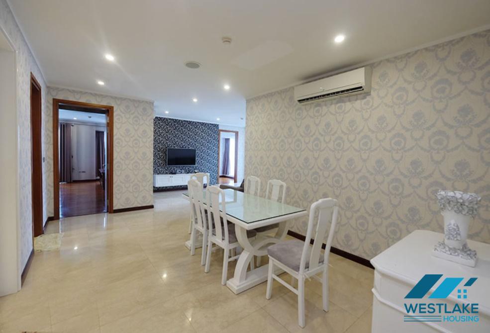 Cho thuê căn hộ 3 phòng ngủ đẹp tại L2-Ciputra Urban, quận Tây Hồ, Hà Nội