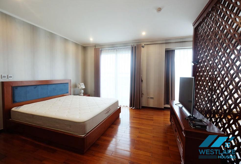 Cho thuê căn hộ 3 phòng ngủ đẹp tại L2-Ciputra Urban, quận Tây Hồ, Hà Nội
