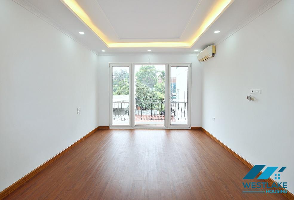 Unfurnished 4 bedroom house for rent in Dang Thai Mai, Tay Ho