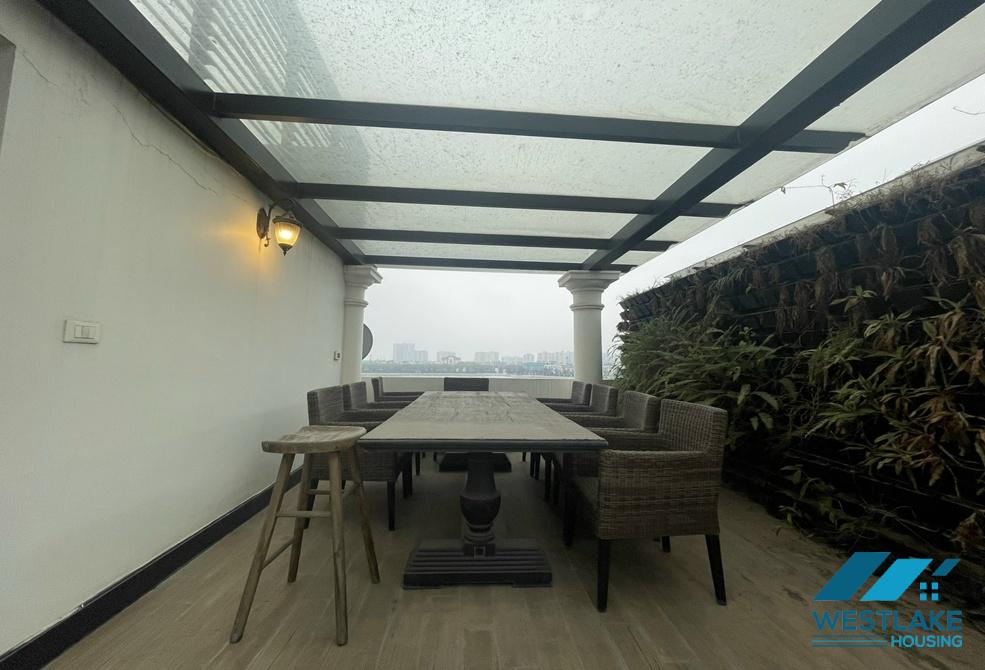 Beautiful villa for rent in Vinhomes Riverside the Harmony, Long Bien, Ha Noi for rent