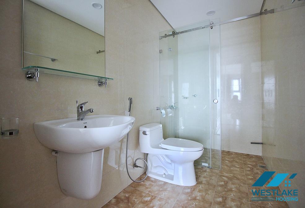 Căn hộ D'leroi Soleil 2 phòng ngủ ấm cúng tại Xuân Diệu, Tây Hồ cho thuê