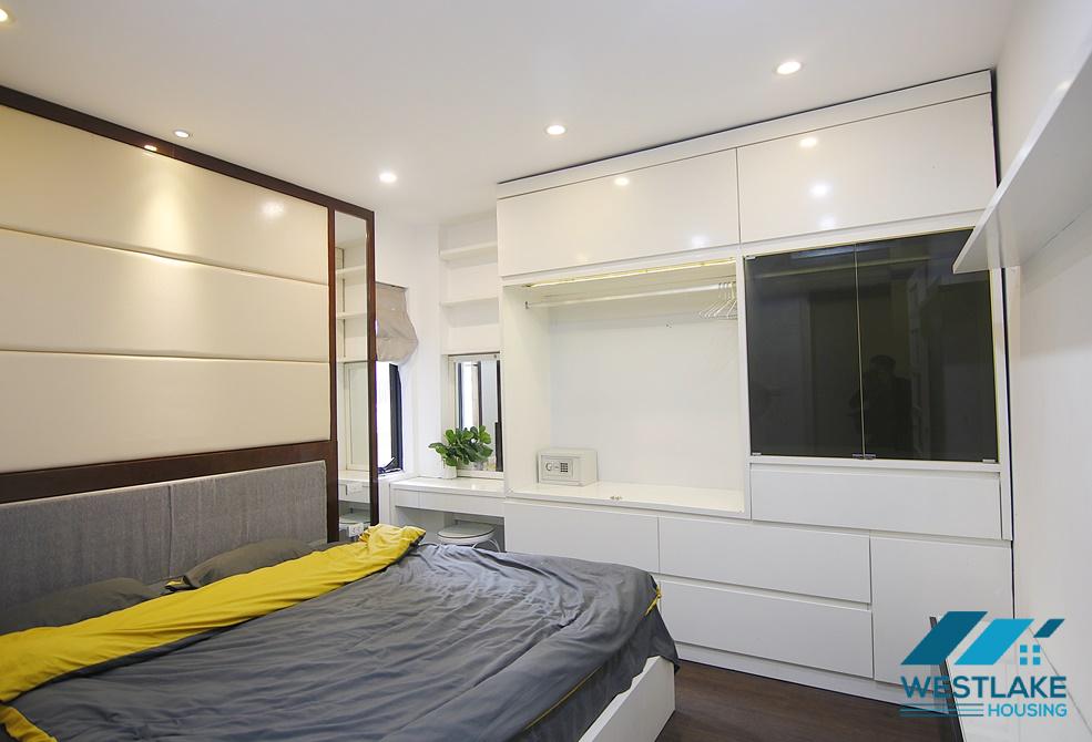Nice and cheap 2 bedroom apartment for rent in Tay Ho, Ha Noi