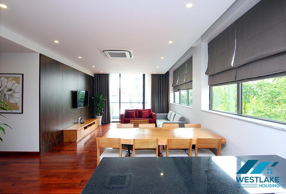 Gorgeously 04 bedrooms apartment for rent on Tay Ho street, Tay Ho, Ha Noi