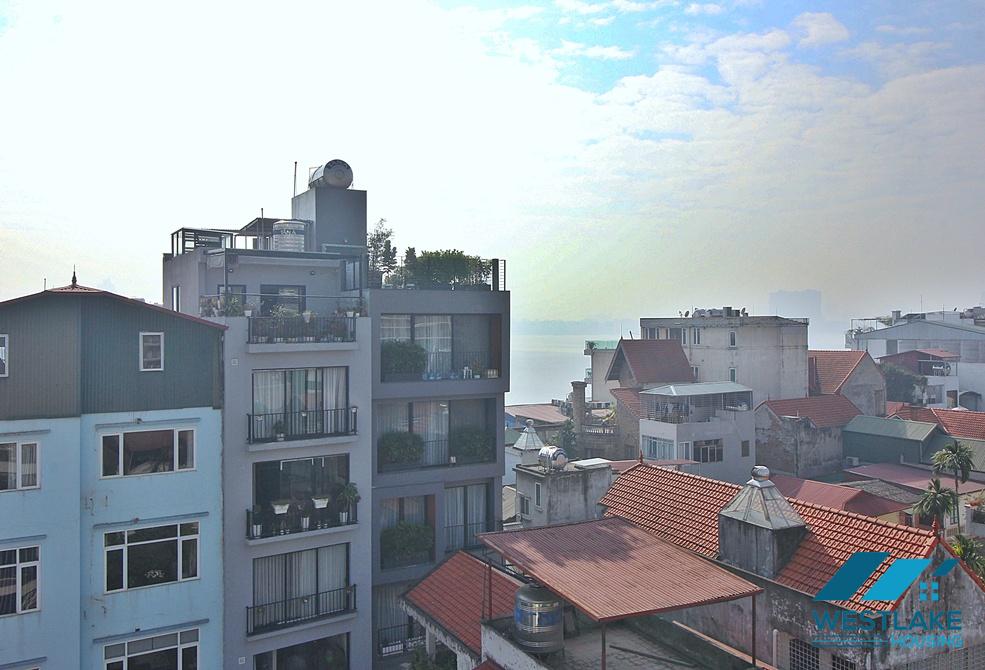 A bright one bedroom apartment for rent in Xuan Dieu area, Tay Ho, Ha Noi