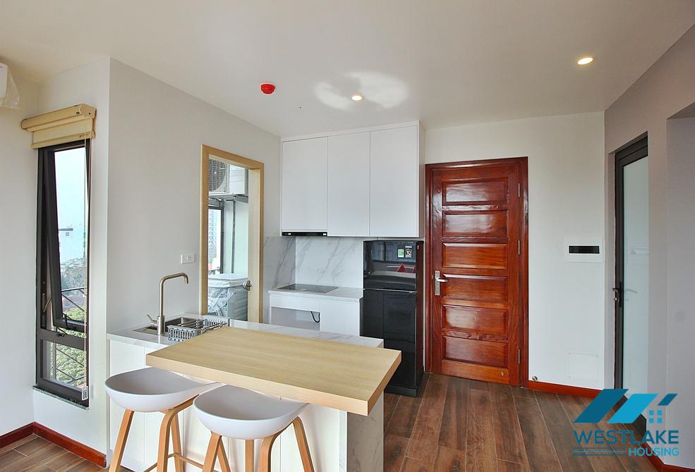 A bright one bedroom apartment for rent in Xuan Dieu area, Tay Ho, Ha Noi