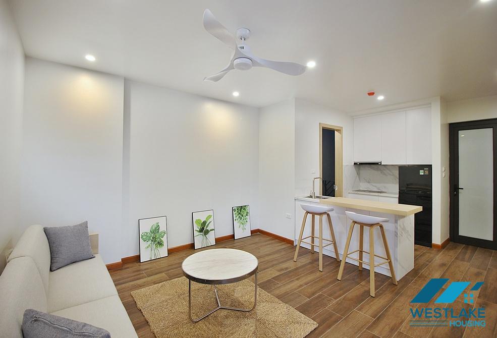 A modern one bedroom apartment for rent in Xuan Dieu area, Tay Ho, Hanoi