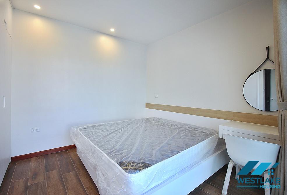 A modern one bedroom apartment for rent in Xuan Dieu area, Tay Ho, Hanoi