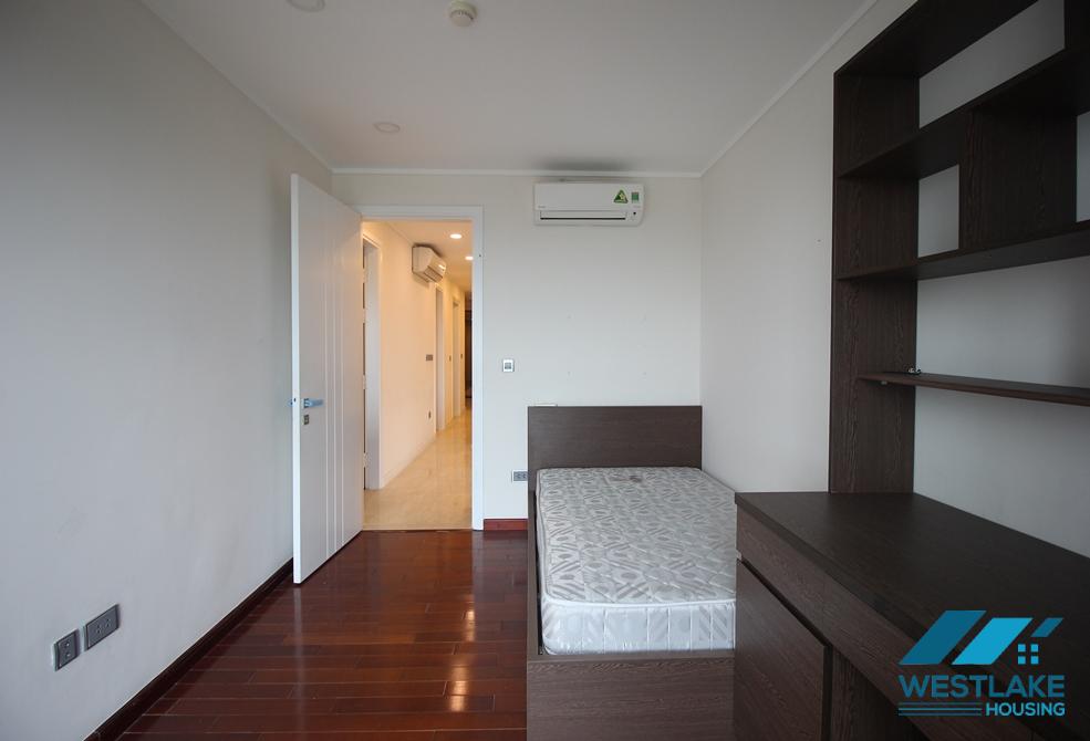 A new and good price 3 bedroom apartment for rent in Ciputra, Tay Ho, Ha Noi