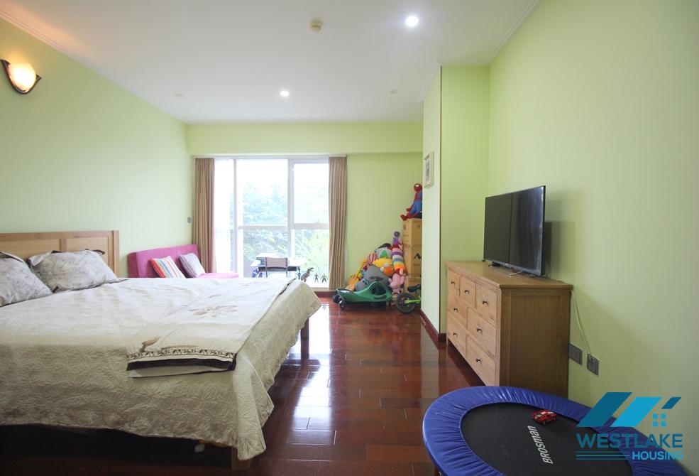 280 sqm 4 bedrooms 3 bathrooms apartment for rent in Ciputra Hanoi