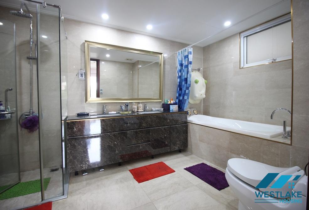 280 sqm 4 bedrooms 3 bathrooms apartment for rent in Ciputra Hanoi