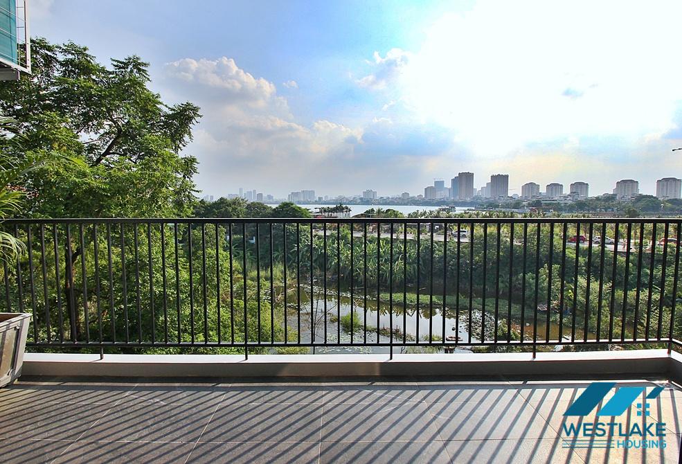 A bright 02 bedrooms apartment with lake view in Tay Ho, Ha Noi for lease