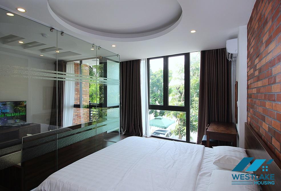 Cho Thuê Căn Hộ 1 Phòng Ngủ Đẹp View Hồ Tại Phố Vũ Miên, Tây Hồ Hà Nội