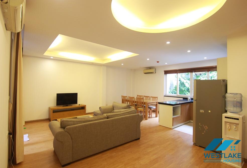 Nice 3 bedrooms apartment for lease in Xuan Dieu area , Tay Ho, Ha Noi
