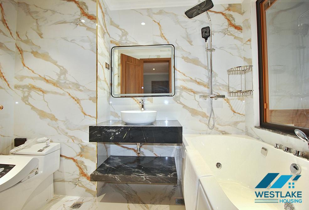 Morden and high floor 3 bedrooms apartment for rent in Tay Ho, Ha Noi