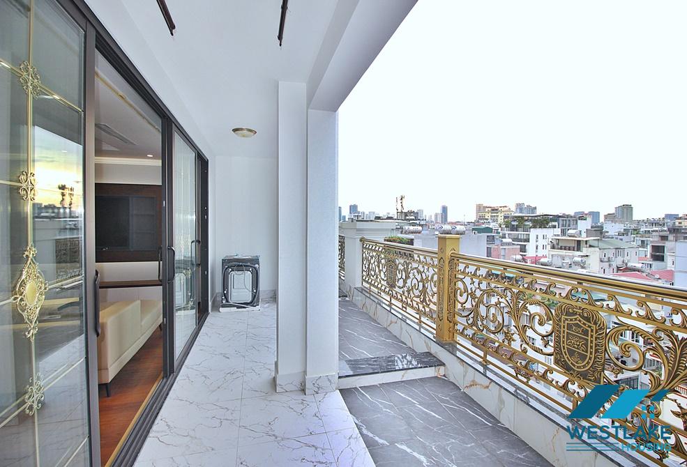Cho Thuê Căn Hộ 4 Phòng Ngủ Mới Đẹp, Hiện Đại, Ở Tầng Cao Tòa Nhà Tại Tây Hồ, Hà Nội