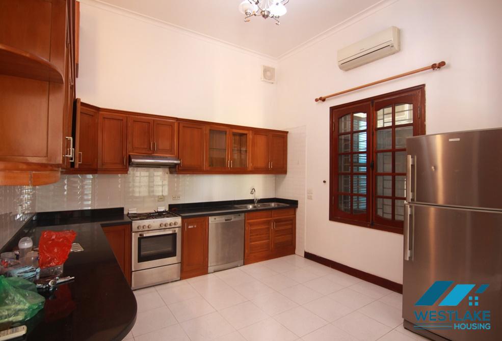 A spacious 5 bedroom house for rent in Tay Ho, Ha Noi