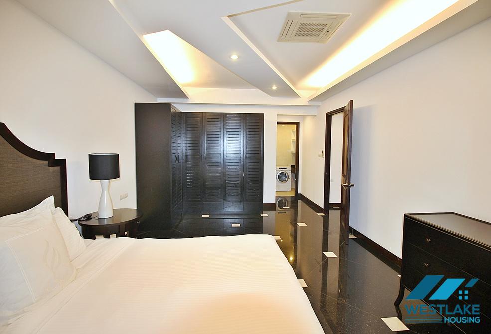 Luxurious 3 bedrooms apartment for rent in Dang Thai Mai area, Tay Ho, Ha Noi