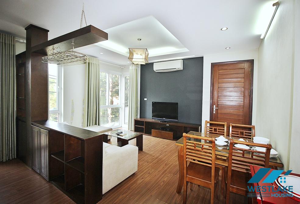 Spacious one bedroom apartment for rent in Dang Thai Mai, Tay Ho, Ha Noi