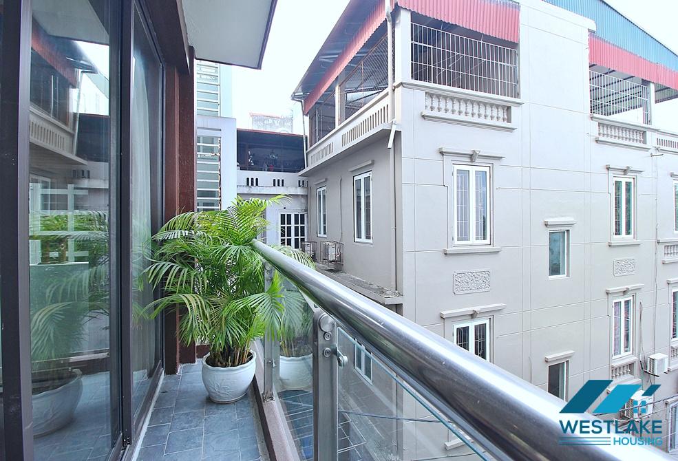 Gorgeous 4 bedrooms apartment for rent in Dang Thai Mai, Tay Ho, Ha Noi