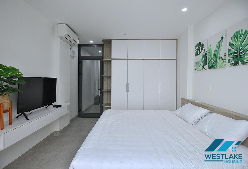 A nice studio apartment on top floor for rent in To Ngoc Van, Tay Ho, Ha Noi